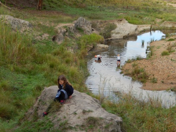 20140402 kids in Yabby Creek